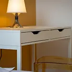 Roxane Spacious 3-bedroom With Terrace And Parking Just Steps Rouen