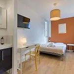 דירה Roxane Spacious 3-bedroom With Terrace And Parking Just Steps