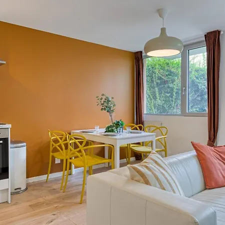דירה Roxane Spacious 3-bedroom With Terrace And Parking Just Steps