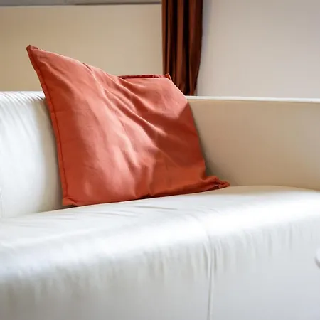 דירה Roxane Spacious 3-bedroom With Terrace And Parking Just Steps *
